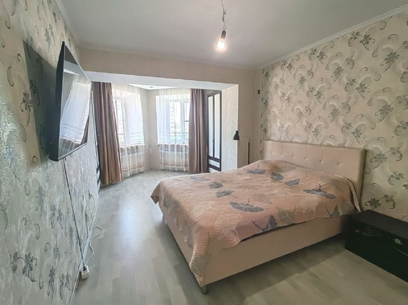 
  Продается 1-комн. квартира, 42 м², Северный массив мкр, д. 1
. Фото 2.