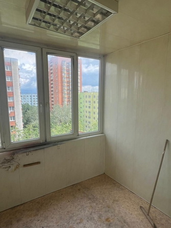 
  Продается 3-комн. квартира, 63.2 м², Космонавтов пр-кт, д. 27/2
. Фото 9.