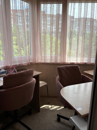 
  Продается 2-комн. квартира, 51 м², Зорге ул, д. 37
. Фото 8.