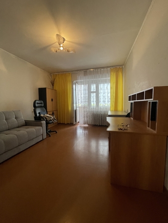 
  Продается 2-комн. квартира, 78 м², Комарова б-р, д. 16
. Фото 1.