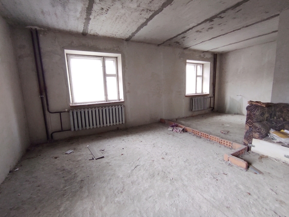 
  Продается 1-комн. квартира, 50 м², 40-летия Победы пр-кт, д. 95
. Фото 3.