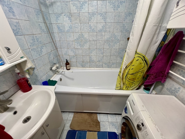 
  Продается 3-комн. квартира, 63 м², 40-летия Победы пр-кт, д. 308/3
. Фото 11.