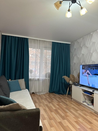 
  Продается 1-комн. квартира, 33 м², Борко ул, д. 8
. Фото 2.