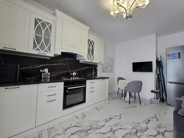 
  Сдается 2-комн. квартира, 37.6 м², Бориса Слюсаря ул, д. 15
. Фото 3.