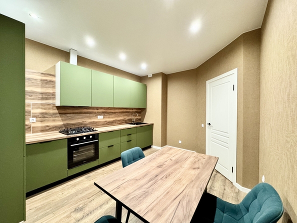 
  Продается 1-комн. квартира, 39 м², 40-летия Победы пр-кт, д. 111
. Фото 2.