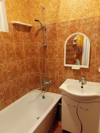 
  Продается 2-комн. квартира, 44 м², Университетский пер, д. 65
. Фото 3.