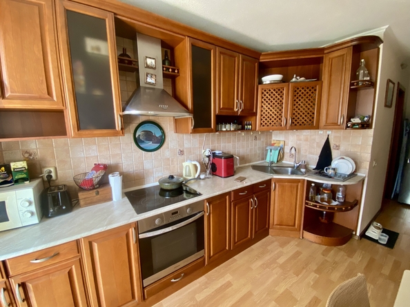 
  Продается 2-комн. квартира, 57 м², Грибоедовский пер, д. 2
. Фото 2.