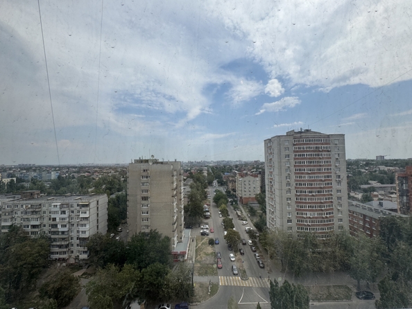 
  Продается 2-комн. квартира, 70 м², Зорге ул, д. 11
. Фото 13.