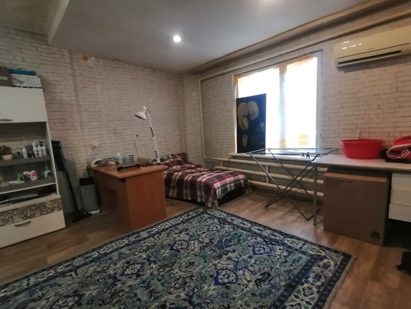 
  Продается 2-комн. квартира, 55 м², 27-я линия ул, д. 48
. Фото 3.