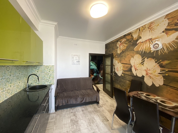 
  Продается 2-комн. квартира, 56 м², Жданова ул, д. 7
. Фото 3.