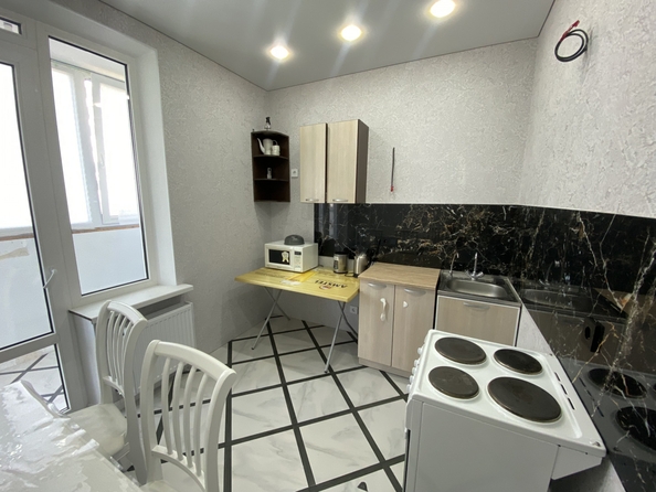 
  Продается 1-комн. квартира, 35.7 м², Еременко ул, д. 112
. Фото 7.