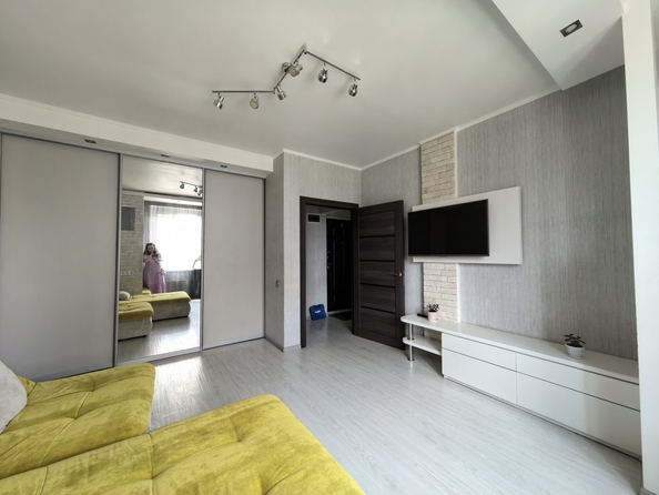 
  Продается 1-комн. квартира, 40 м², Еременко ул, д. 103
. Фото 8.