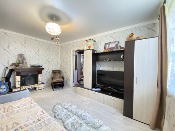 
  Продается 3-комн. квартира, 49 м², Гризодубовой ул, д. 48
. Фото 3.