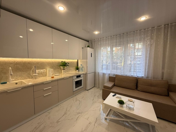 
  Продается 1-комн. квартира, 39 м², Нансена ул, д. 114/18
. Фото 4.