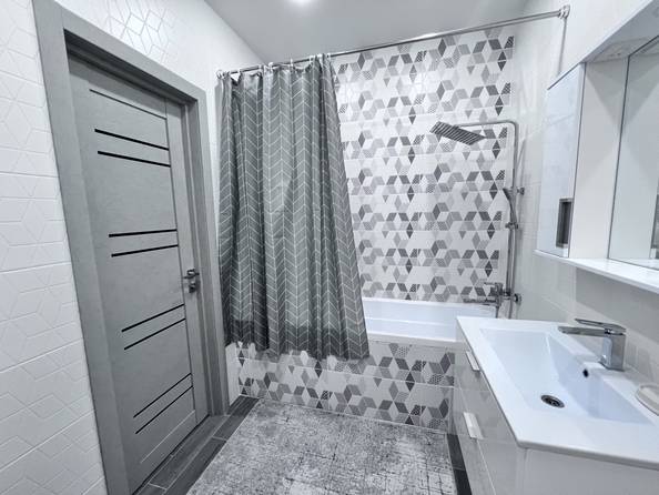 
  Продается 1-комн. квартира, 42 м², Берберовская ул, д. 22
. Фото 20.