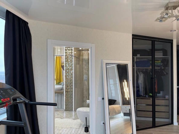 
  Продается 4-комн. квартира, 105 м², 23-я линия ул, д. 6
. Фото 7.