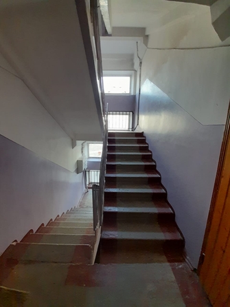 
  Продается 3-комн. квартира, 49 м², Малиновского ул, д. 10
. Фото 9.