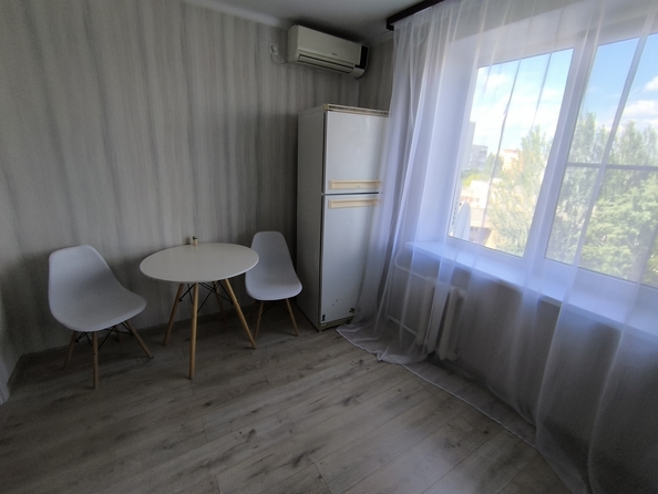 
  Продается 1-комн. квартира, 37.2 м², Таганрогская ул, д. 118
. Фото 3.