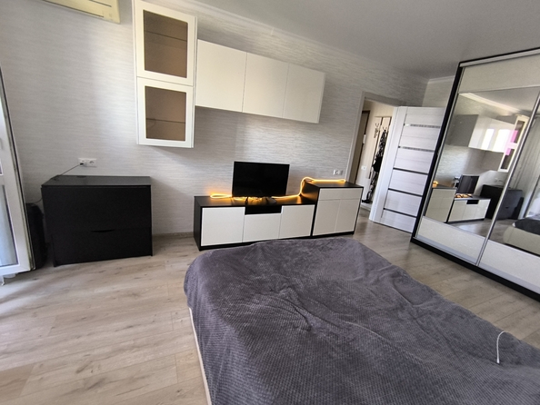 
  Продается 1-комн. квартира, 37.2 м², Таганрогская ул, д. 118
. Фото 4.