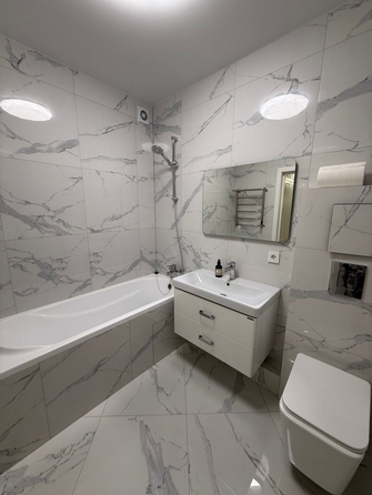 
  Продается 4-комн. квартира, 100 м², Береговая ул, д. 6
. Фото 8.