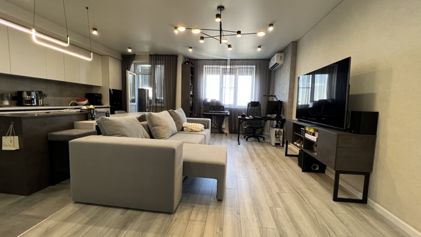 
  Продается 3-комн. квартира, 100 м², 2-я Баррикадная ул, д. 4с3
. Фото 2.
