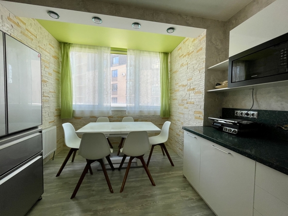 
  Продается 2-комн. квартира, 52.8 м², Шолохова пр-кт, д. 211/1
. Фото 3.