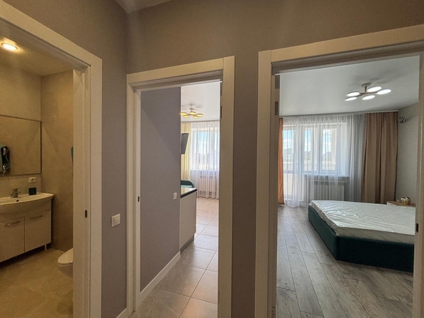 
  Продается 1-комн. квартира, 39 м², Комарова б-р, д. 1
. Фото 6.