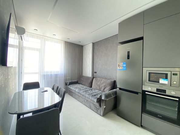 
  Продается 3-комн. квартира, 51 м², Стабильная ул, д. 3
. Фото 3.