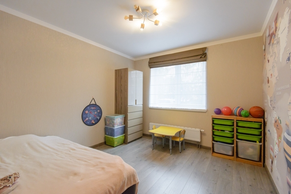 
  Продается 4-комн. квартира, 100 м², 1-я Ковровая ул, д. 67
. Фото 8.