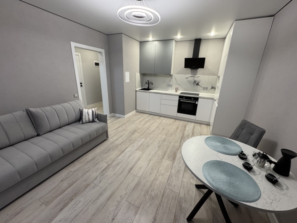 
  Продается 1-комн. квартира, 40 м², Еременко ул, д. 110
. Фото 8.