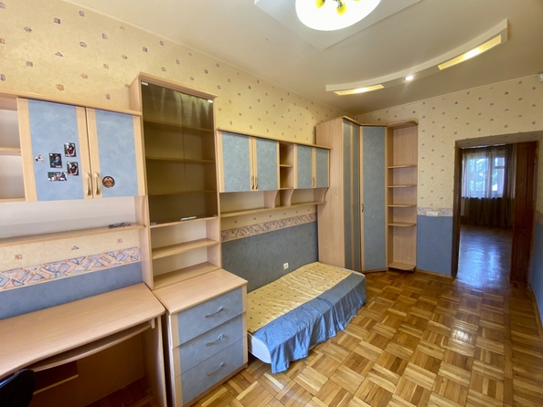 
  Продается 3-комн. квартира, 57 м², Новолесная ул, д. 3
. Фото 9.