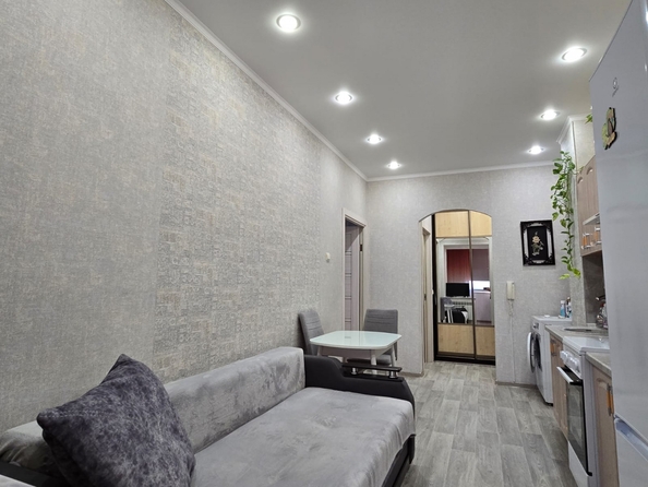 
  Продается 1-комн. квартира, 47.5 м², 3-я Кольцевая ул, д. 58
. Фото 7.