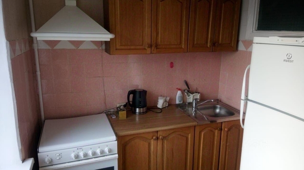 
  Продается 2-комн. квартира, 46 м², Варфоломеева ул, д. 244
. Фото 4.