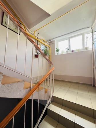 
  Продается 3-комн. квартира, 62.2 м², Вятская ул, д. 57
. Фото 13.