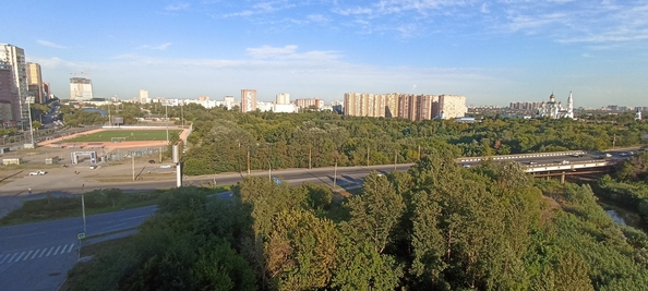 
  Продается 2-комн. квартира, 62 м², Комарова б-р, д. 1е
. Фото 14.