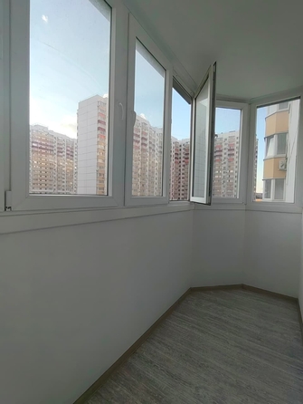 
  Продается 1-комн. квартира, 36.4 м², Амет-Хана Султана пер, д. 7
. Фото 8.