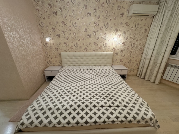 
  Продается 3-комн. квартира, 100 м², Пацаева ул, д. 20
. Фото 16.