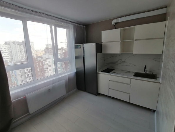
  Продается 1-комн. квартира, 30.8 м², Еременко ул, д. 100/2
. Фото 2.