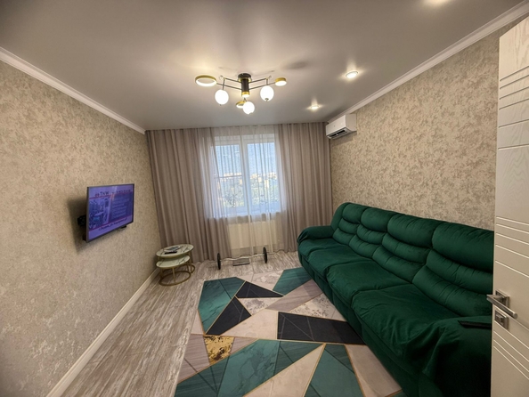 
  Продается 3-комн. квартира, 82.5 м², 2-я Краснодарская ул, д. 169б
. Фото 4.