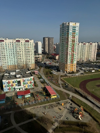 
  Продается 2-комн. квартира, 57.8 м², Жданова ул, д. 9
. Фото 19.