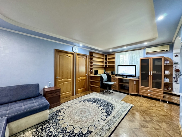 
  Продается 3-комн. квартира, 50.8 м², 40-летия Победы пр-кт, д. 63
. Фото 1.