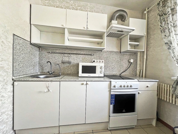 
  Продается 1-комн. квартира, 30 м², Шолохова пр-кт, д. 264
. Фото 3.