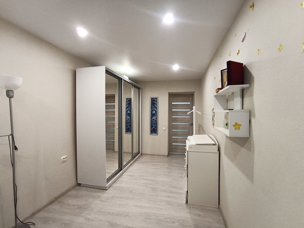
  Продается 3-комн. квартира, 58.6 м², Абаканская ул, д. 20
. Фото 8.