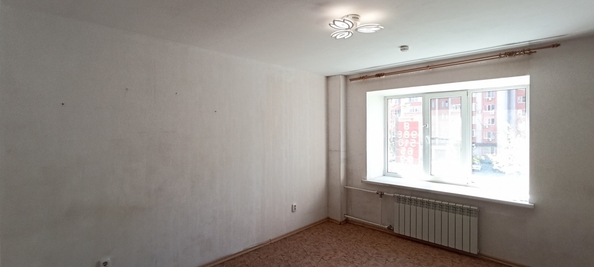 
  Продается 1-комн. квартира, 36 м², Лелюшенко ул, д. 15
. Фото 3.
