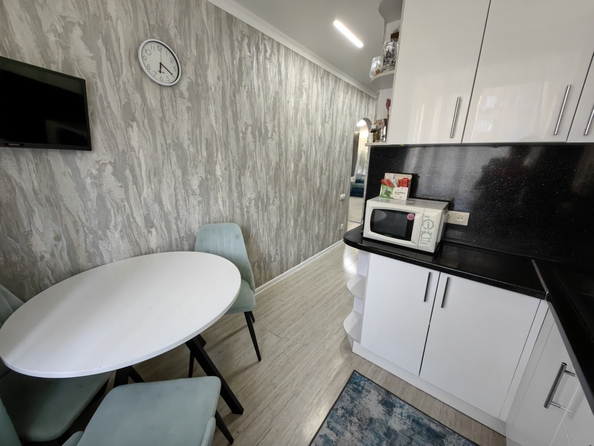 
  Продается 3-комн. квартира, 63 м², 40-летия Победы пр-кт, д. 13
. Фото 10.