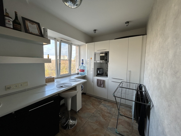 
  Продается 1-комн. квартира, 43 м², Благодатная ул, д. 211
. Фото 4.