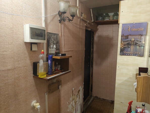 
  Продается 3-комн. квартира, 46.8 м², Стачки пр-кт, д. 182
. Фото 8.