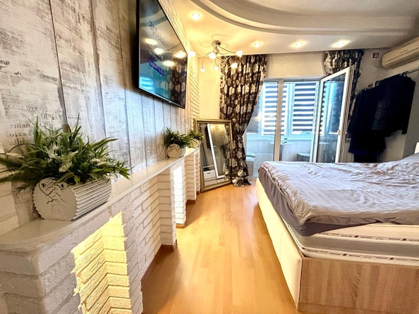 
  Продается 2-комн. квартира, 64 м², Максима Горького ул, д. 214/101
. Фото 11.