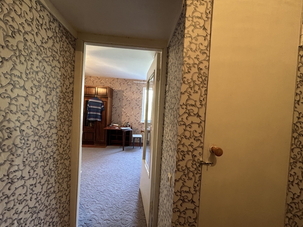 
  Продается 1-комн. квартира, 37 м², Зорге ул, д. 27
. Фото 11.