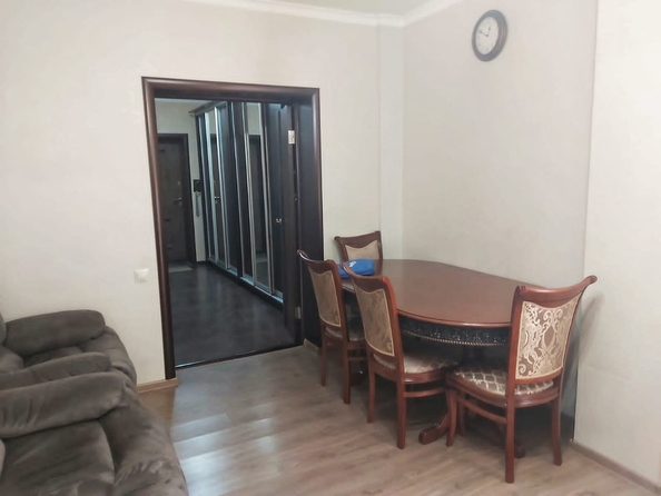 
  Продается 3-комн. квартира, 78.8 м², Стабильная ул, д. 11
. Фото 7.